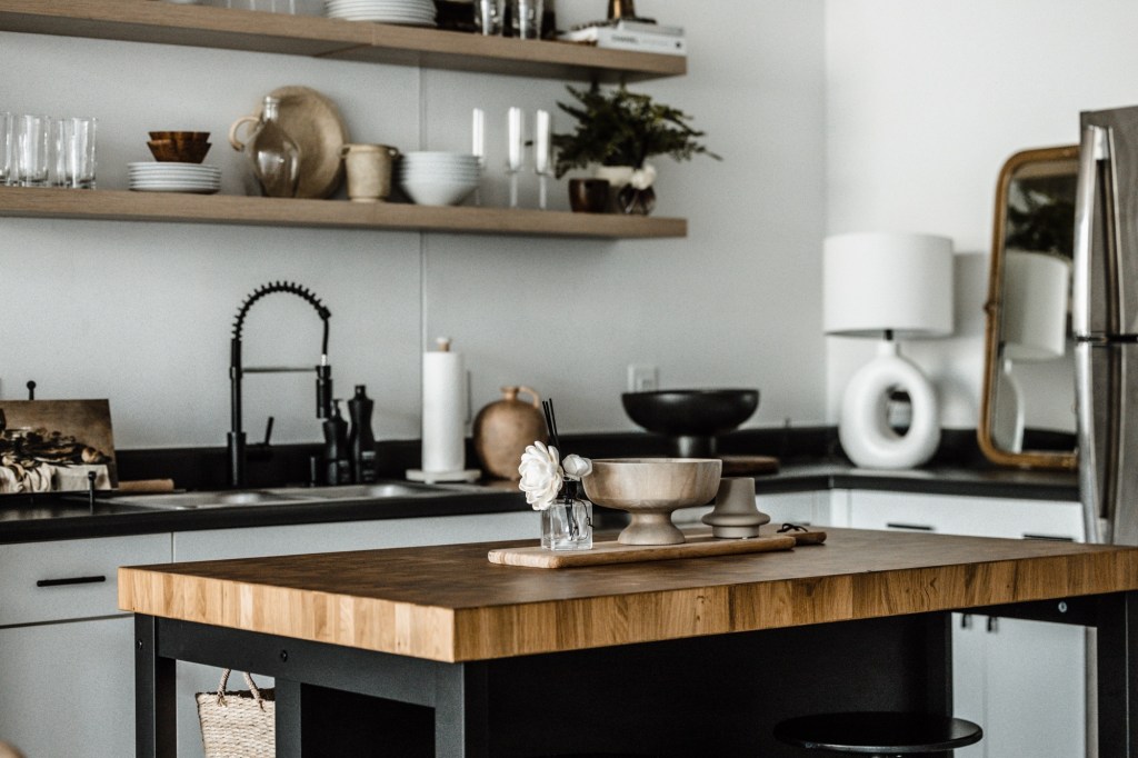 Simple DIY Home Decor Projects to Transform Your&nbsp;Space